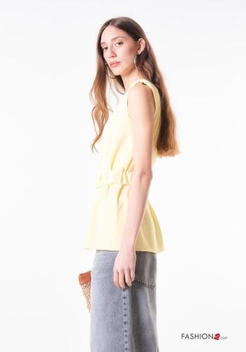 Top senza maniche con cintura - ph 3