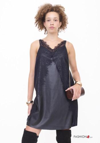 Vestido encaje imitación de cuero espalda descubierta Patrón bordado con cuello en v - ph 2