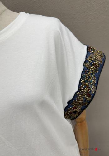 T-shirt in Cotone maniche corte girocollo Fantasia ricamata - ph 3