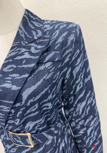 Giacca in Cotone maniche lunghe Fantasia camouflage con cintura scollo a V - ph 4