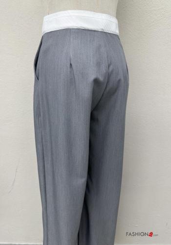 Hose mit Taschen mit Reißverschluss - ph 5