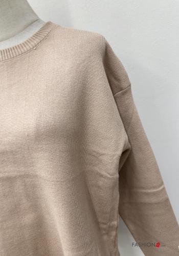 long sleeve crew neck Sweater with split - ph 2