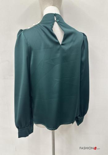Blouse satin manches longues à col roulé avec des perles à boutons - ph 4
