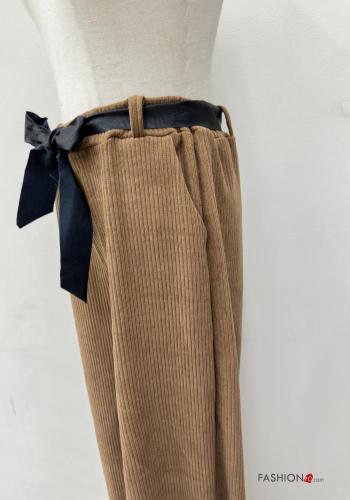Gerippte wide leg Hose mit Gürtel mit gummizug mit Taschen - ph 5