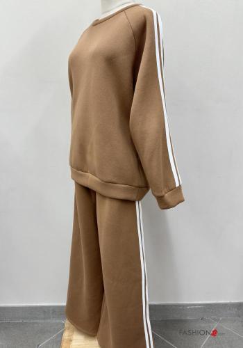 Tuta sportiva in Cotone wide leg maniche lunghe girocollo con elastico - ph 4