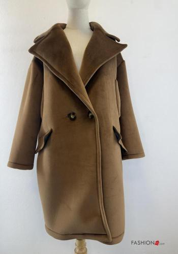Cappotto con colletto con bottoni con tasche - ph 2