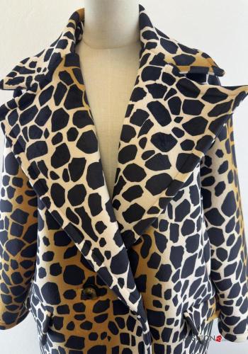 Cappotto Fantasia animalier con bottoni con tasche - ph 3