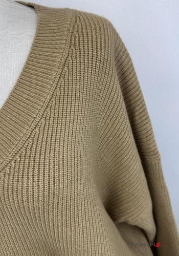 Ribbed long sleeve oversized Sweater with v-neck - ph 5