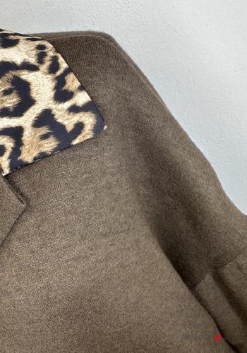 Abito maniche lunghe con colletto Fantasia animalier - ph 5