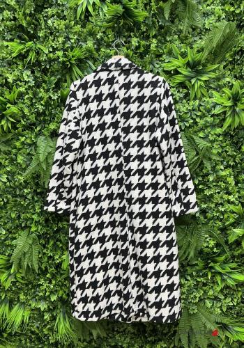 Elegant Mantel - ph 4