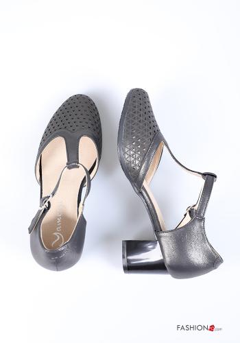adjustable Heeled shoes with strap - ph 2