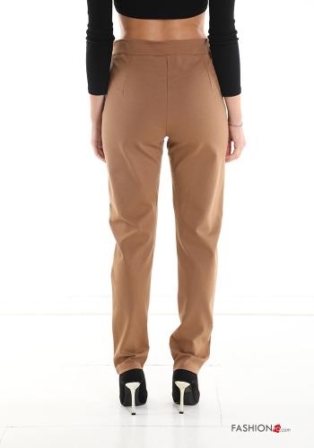 Pantalone con bottoni con tasche - ph 2