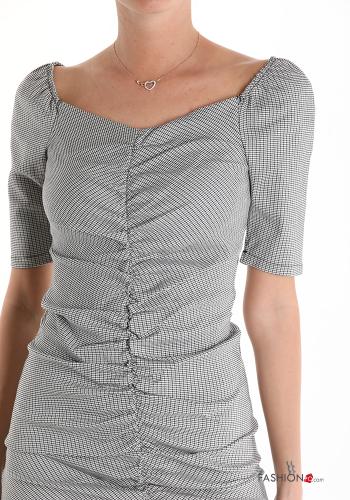 Abito corto a tubino Fantasia stampata con zip scollo alla bardot - ph 4