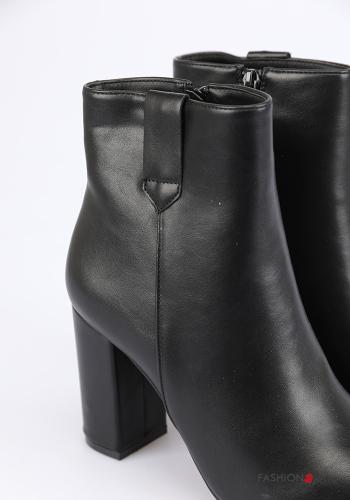 Botins imitação de couro com fecho - ph 4