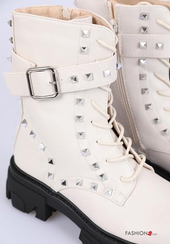 Botim estilo militar com tachas com fecho com pulseira - ph 4