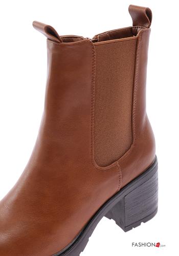 Botins imitação de couro ponta redonda com fecho - ph 3