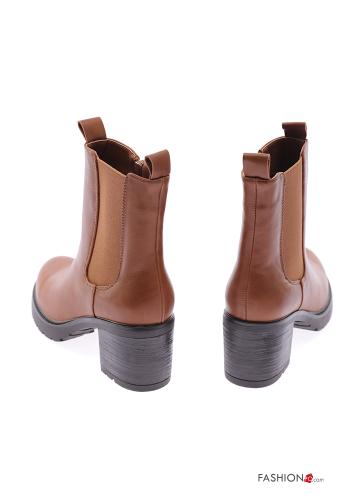 Botins imitação de couro ponta redonda com fecho - ph 4