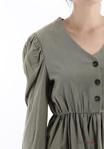 Blusa in Cotone con bottoni con balze scollo a V - ph 4