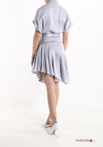Robe satin à volants à col en V avec noeud - ph 2