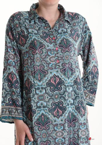 Abito in Seta lungo con colletto Fantasia stampata con balze con bottoni - ph 4