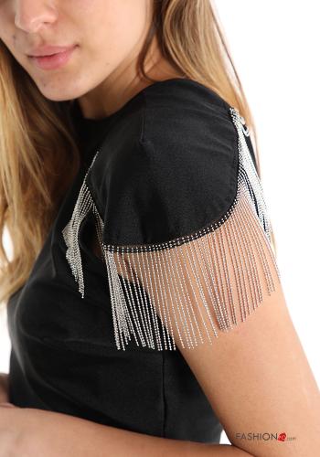 Body  with fringes - ph 4