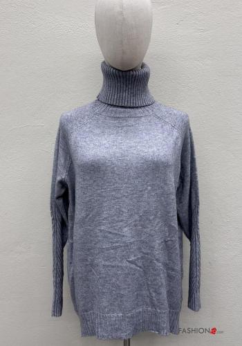 Maglione maniche lunghe a collo alto