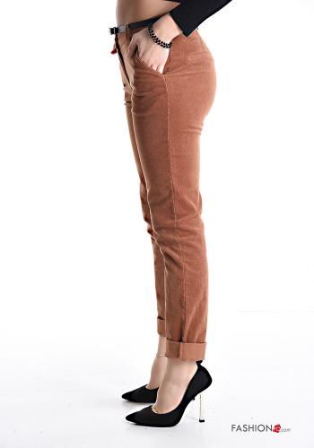 Pantalone in Cotone in velluto costine con cintura con tasche - ph 3