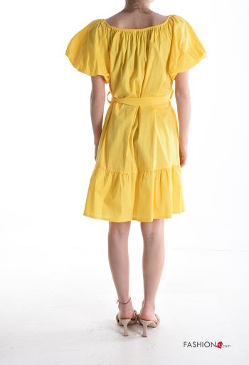 Abito in Cotone maniche corte al ginocchio con elastico con balze con cintura in stoffa - ph 2