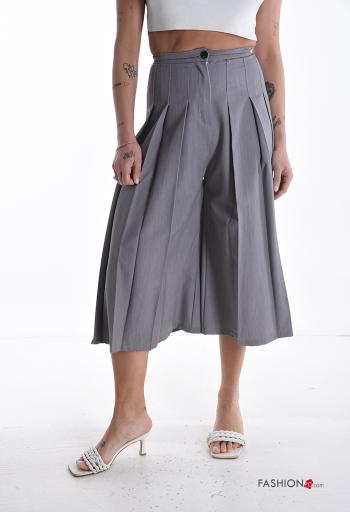 Pinocchietti plissé vita alta con bottoni con zip