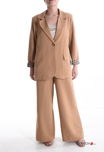 Tailleur maniche lunghe con colletto con elastico con fodera con bottoni con tasche - ph 1