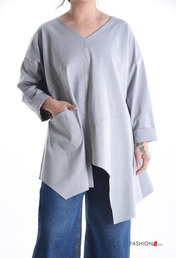 Blusa em Algodão manga comprida com bolsos gola V - ph 1