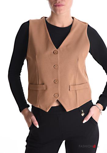 Gilet with buttons