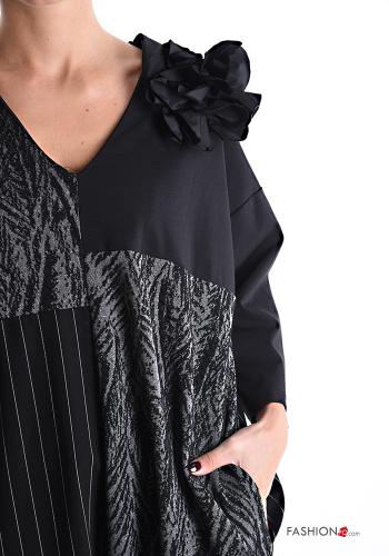 Abito in Cotone oversize maniche lunghe Fantasia mista con tasche scollo a V - ph 4