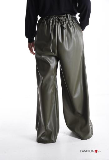 Pantalone ecopelle wide leg con cintura con tasche - ph 2