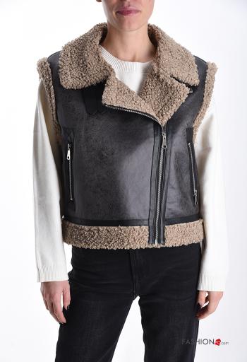 faux leather Gilet with pockets without lining with zip