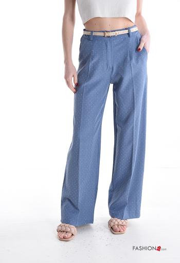 Pantalone lungo con zip con cintura con tasche con borchie con bottoni