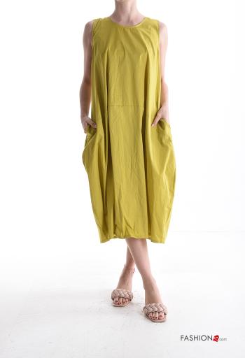 Vestido em Algodão sem mangas com bolsos