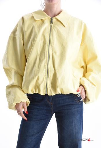 Bomber ecopelle con tasche con zip