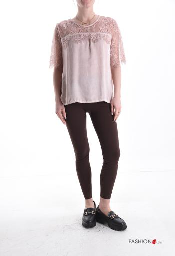 Blouse satin manches courtes détail dentelle - ph 5