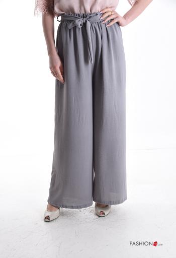 Pantalone vita alta wide leg con cintura in stoffa
