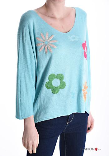 Floral Sweater with v-neck 3/4 sleeve
