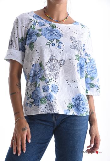 Blusa in Cotone girocollo Fantasia floreale in pizzo sangallo con bottoni maniche a tre quarti