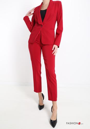 Tailleur avec des boutons - ph 1