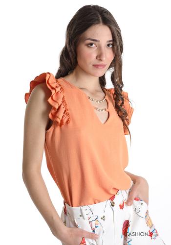 T-shirt  con balze scollo a V - ph 1