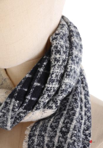 Pañuelo Estampado Vichy con flecos - ph 2
