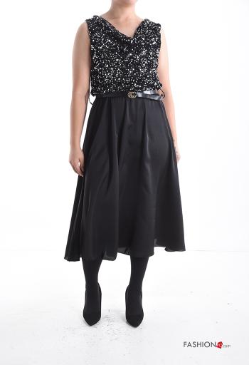 ärmellos Kleid mit Gürtel mit Pailletten