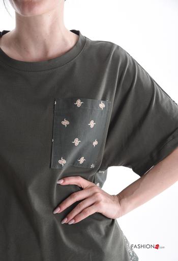 T-shirt in Cotone maniche corte girocollo con tasche - ph 4