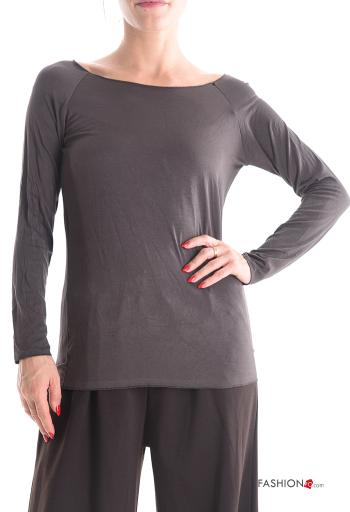Long sleeved top boat neckline