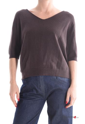Pull à col en V manches à trois-quarts