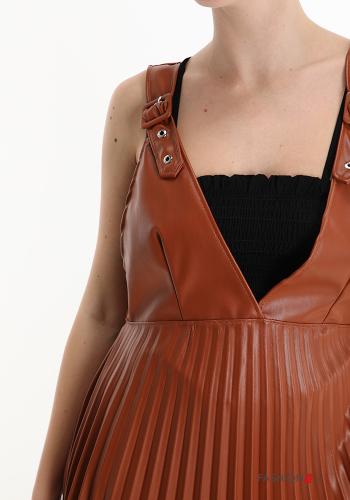 plissiert verstellbarer Kunstleder Latzhose mit V-Ausschnitt - ph 4